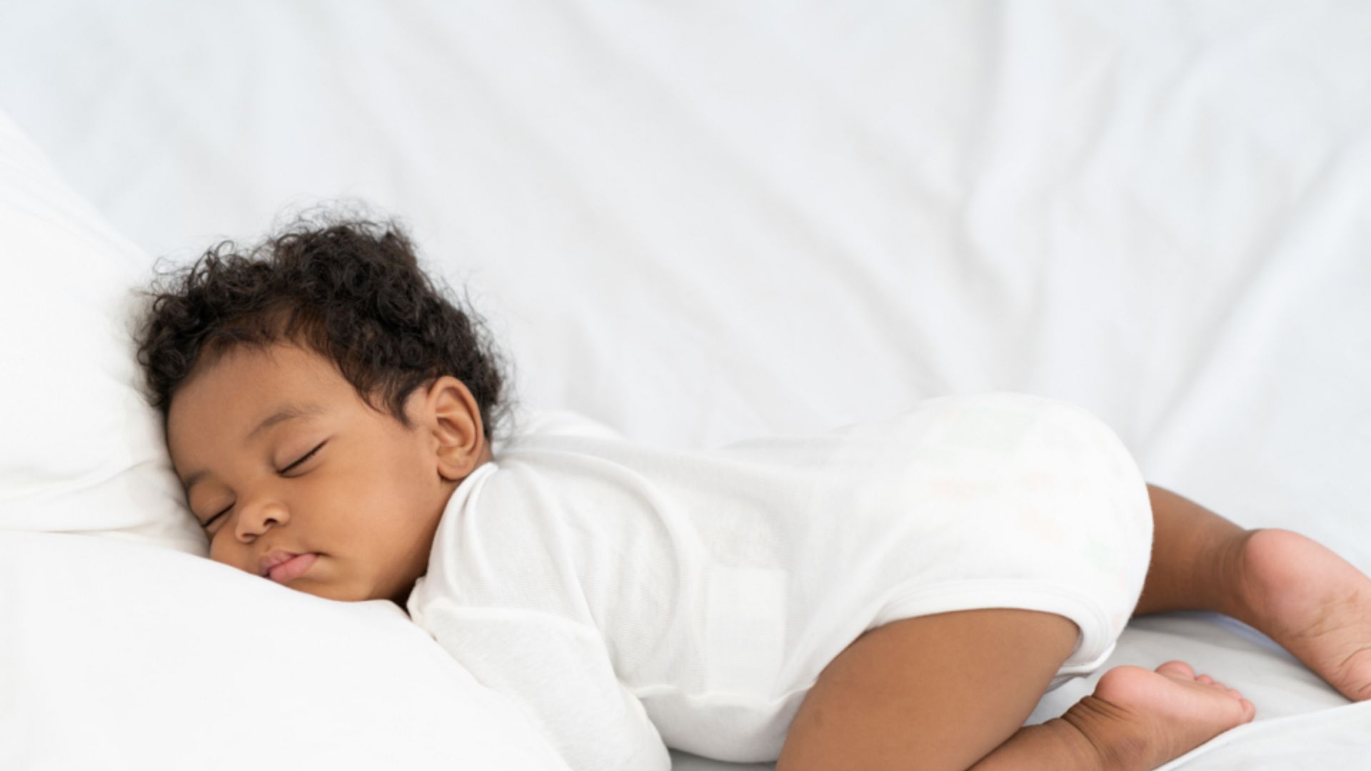 Healthy Sleep Routines for Growing Babies