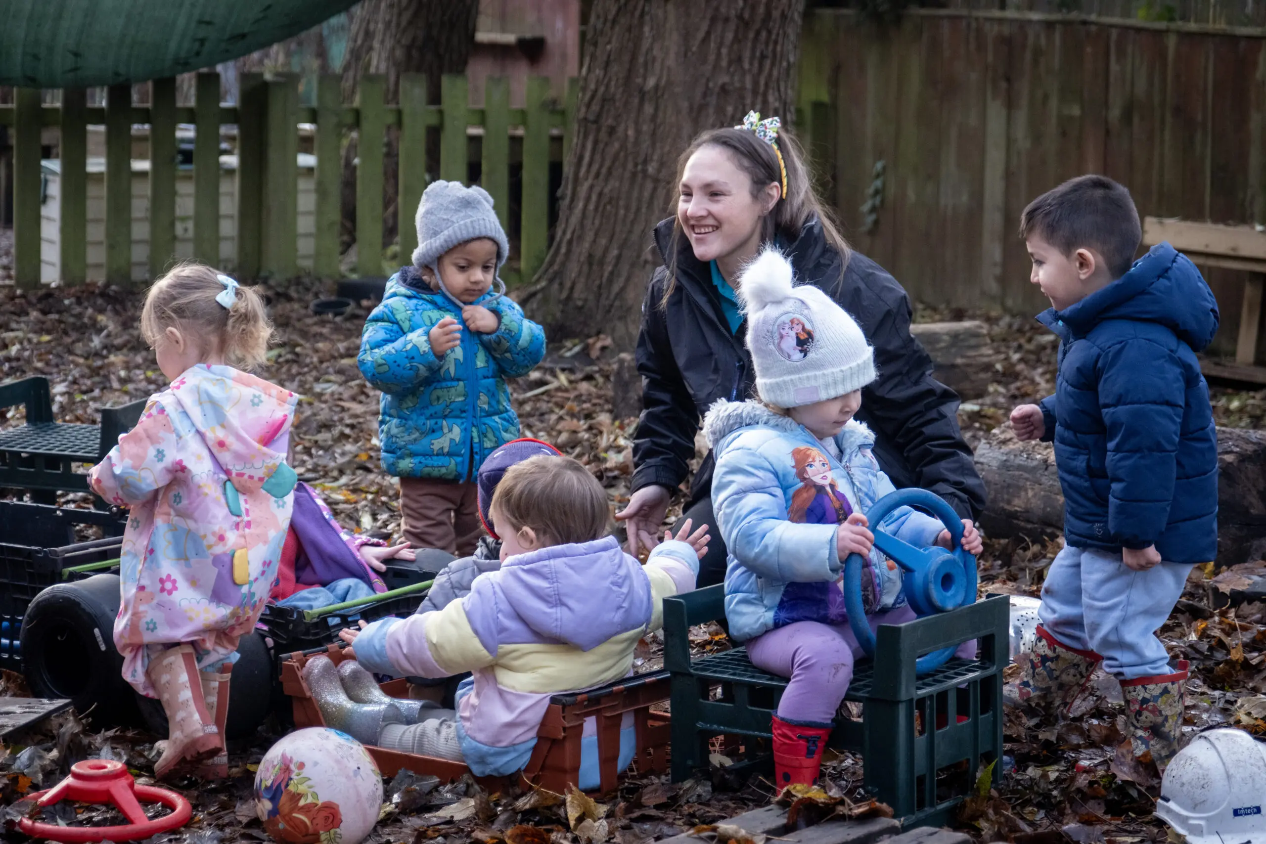 Outdoor play strengthens toddler confidence